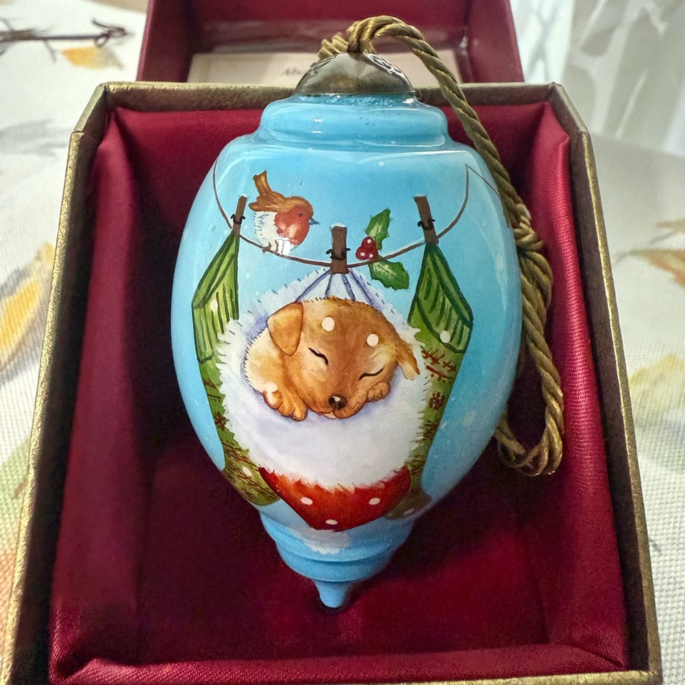 Ne'Qwa Art Hand-Painted Glass Ornament
